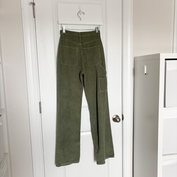 Reformation Jeans Wilder Painter High Rise Wide Leg Corduroy Pants Moss - Picture 5 of 6